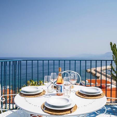 Seaview House Cala Gonone Apartman Kültér fotó